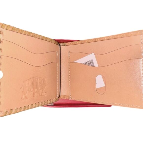 NEW Red Dirt Hat Co Men's Vachetta Leather Tooled Bifold Wallet - Picture 2 of 3